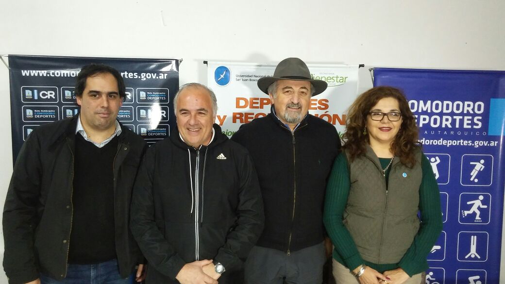COMODORO RECIBE A LOS DEPORTISTAS QUE PARTICIPARN DEL INTERSEDES